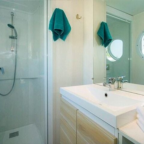 BUNGALOW 6 personnes - Mobil-home | Comfort XL | 2 Ch. | 4/6 Pers. | Terrasse simple | Clim.