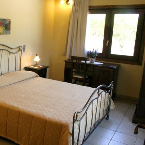 Apartment 3 persons - Garden view 3 persons - 1 bedroom with double bed + extra bed (including breakfast)
