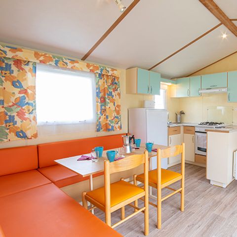 Bungalow 5 persons - 2 rooms 4 adults + 1 child