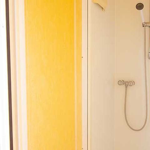 BUNGALOW 5 personnes - 2 chambres 2 adultes + 3 enfants