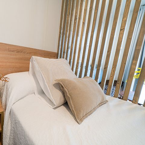 BUNGALOW 2 personnes - lit simple