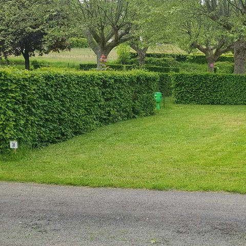 STAANPLAATS - Tentpakket voor 2 personen inclusief elektriciteit