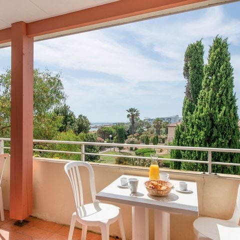 Apartment 4 persons - 2 rooms - 4 persons (Bed and Breakfast)