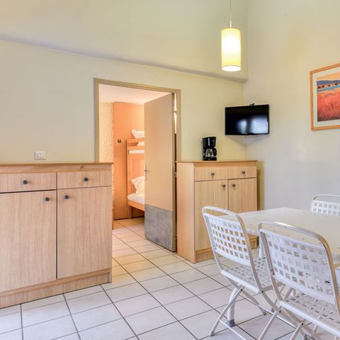 Apartment 4 persons - 3 rooms-4 persons (Bed and Breakfast)
