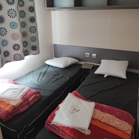 BUNGALOW 6 personnes - IRM ou Trigano 3 chambres - Clim + TV 4/6 pers.