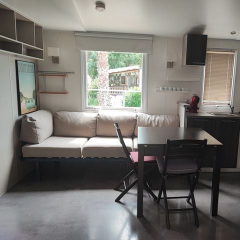 Mobile home 6 persons - 30m² 3 bedrooms, air-conditioned, 18 m² terrace