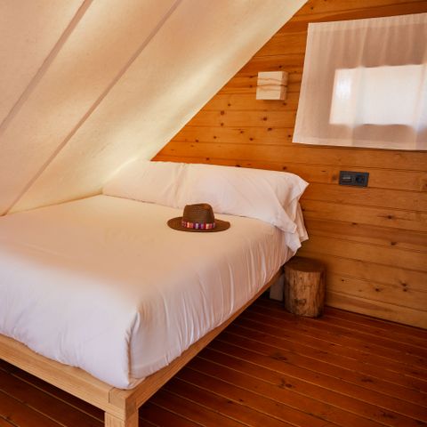 Tente en toile et en bois 4 personnes - Tente Tamaral - 16m²