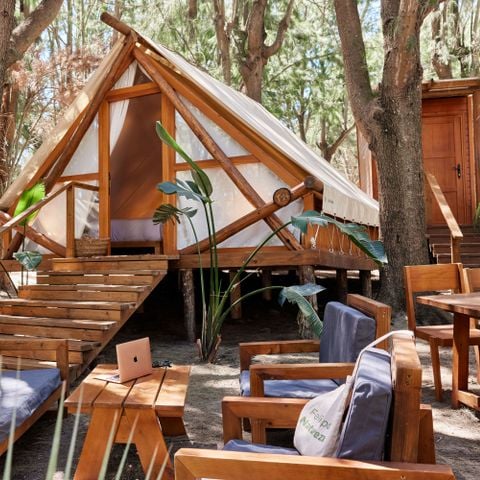 Tente en toile et en bois 4 personnes - Tente Tamaral - 16m²