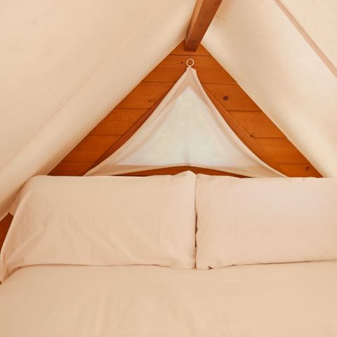 Tente en toile et en bois 3 personnes - Tente Janda - 10m²
