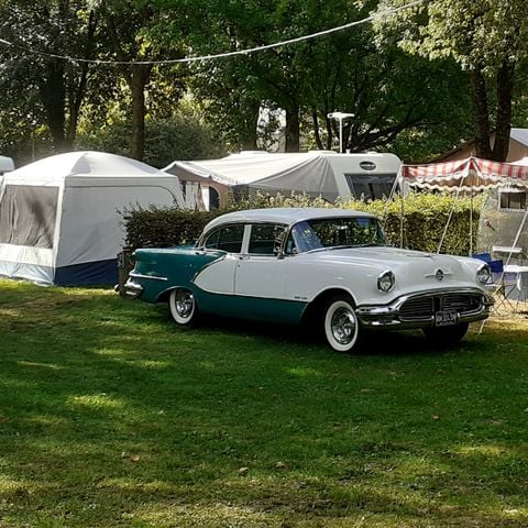 EMPLACEMENT - Nature (1 camping-car ou 1 Véhicule + Caravane ou Tente) - NE PAS REACTIVER
