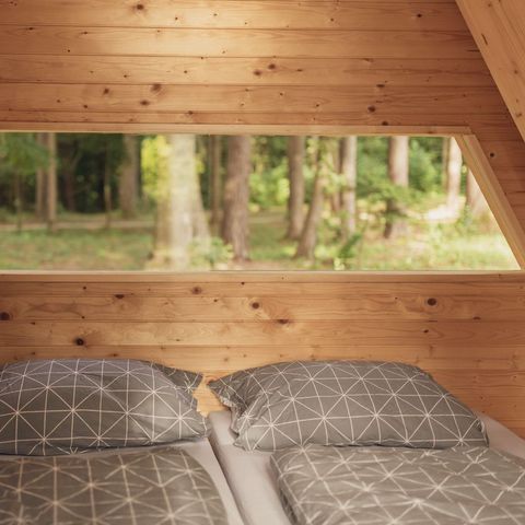 Accommodation 3 persons - Glamping Hut Forest Bed