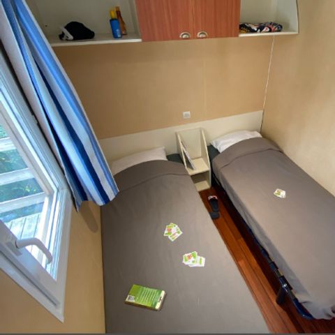 MOBILHOME 4 personas - POMME DE PIN - 24m² - 2 habitaciones + terraza