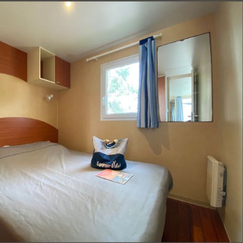 Stacaravan 4 personen - POMME DE PIN - 24m² - 2 kamers + terras