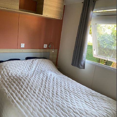 Stacaravan 6 personen - Résidentieel - 40m² - 3 kamers + 2 badkamers + terras