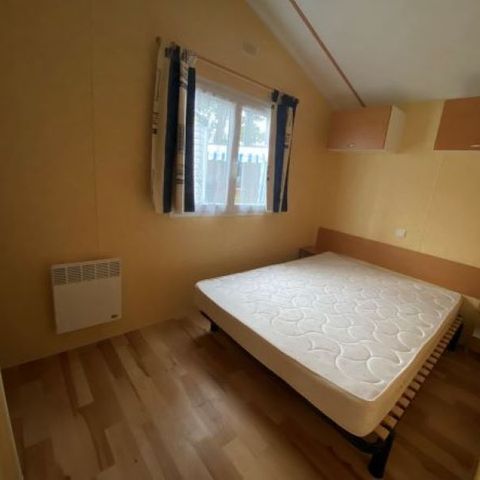 Stacaravan 4 personen - XPR FAMILY - 30m² - 2 kamers + terras 4/5 pers.