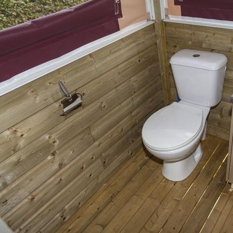 Canvas and wooden tent 5 persons - NIAGARA Lodge 40m² with bathroom (Saturday to Saturday)