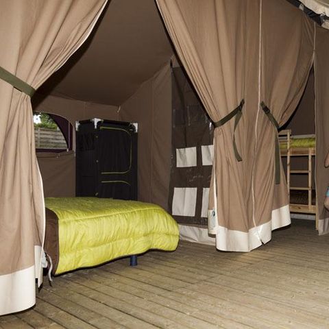 Canvas and wooden tent 5 persons - NIAGARA Lodge 40m² with bathroom (Saturday to Saturday)