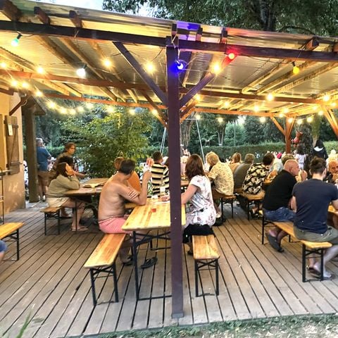 STAANPLAATS - Kampeerplaats auto