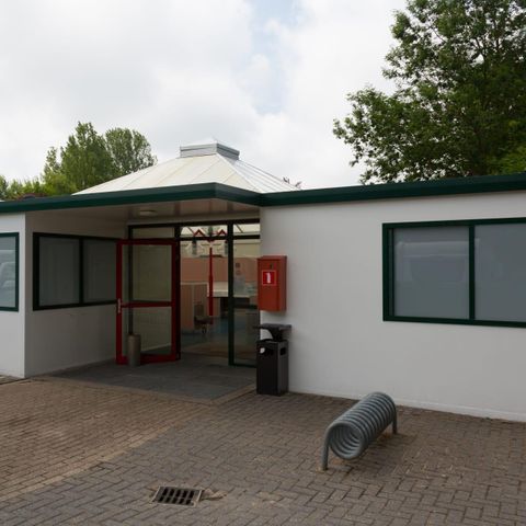 Kampeerplaats - Camperplaats comfort