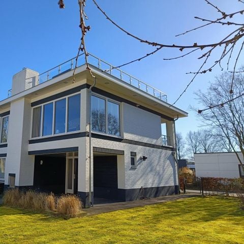 Maison 8 personnes - LG Echt Holland - Cube Magnifique 8