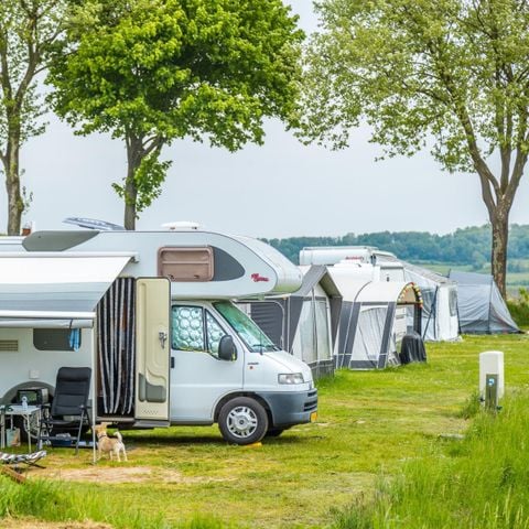 EMPLACEMENT - Aire de stationnement pour camping-cars « Comfort »