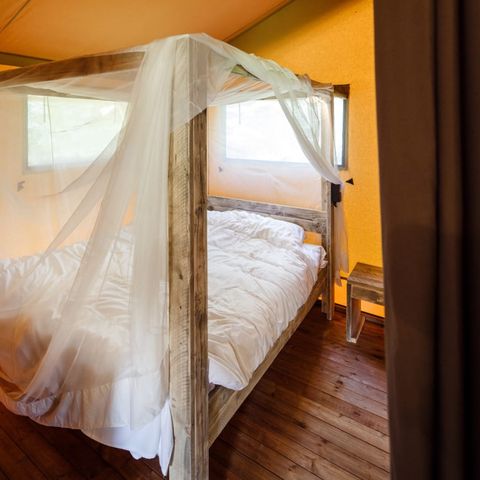 Tente en toile et en bois 7 personnes - Tente safari de Wold Lodge