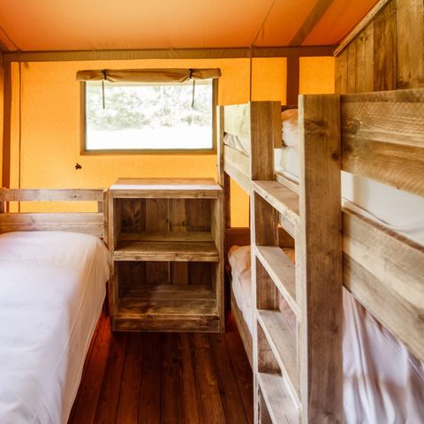 TENTE TOILE ET BOIS 7 personnes - Tente safari de Wold Lodge