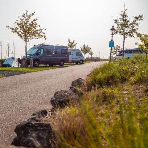 EMPLACEMENT - Aire de stationnement pour camping-cars « Comfort »