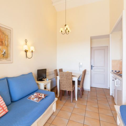 Apartment 4 persons - 1 sleeping area - Terrace or balcony - Air-conditioned