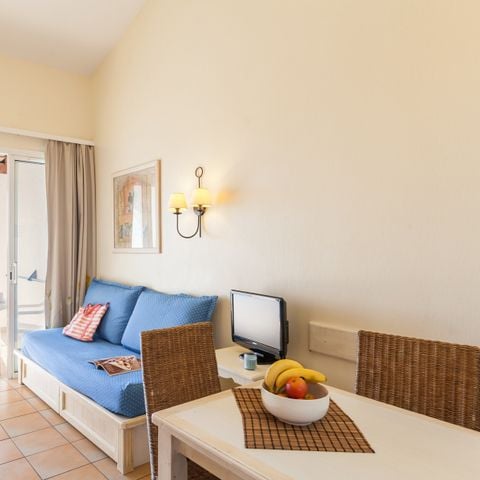 Apartment 4 persons - 1 sleeping area - Terrace or balcony - Air-conditioned