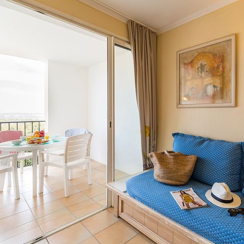 APARTEMENTO 4 personas - - 1 alcoba - Terraza o balcón