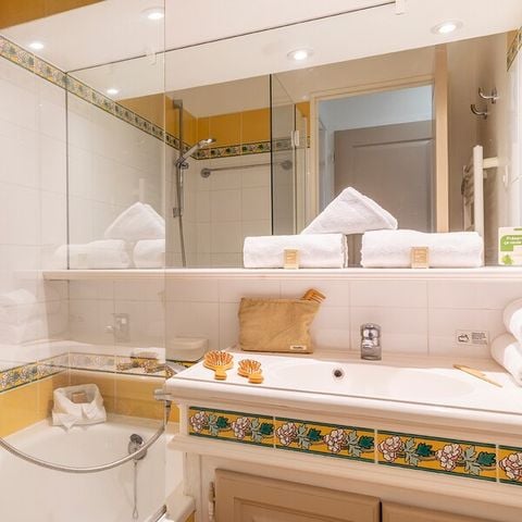 Apartment 4 persons - Flat 4 people - 1 bedroom - Terrace or balcony - Air-conditioned