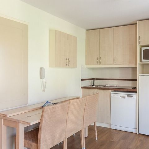 Apartment 6 persons - 1 bedroom + 1 sleeping area - Terrace