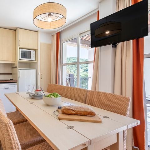 APARTEMENTO 6 personas - - 1 habitación + 1 alcoba - Terraza