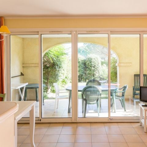 APPARTEMENT 7 personnes - 1 CHAMBRE + 1 COIN NUIT - TERRASSE OU BALCON