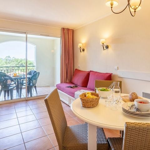 APPARTEMENT 5 personnes - 1 CHAMBRE - TERRASSE OU BALCON