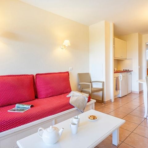 APARTMENT 6 people - 1 BEDROOM + 1 SLEEPING AREA - TERRACE OR BALCONY