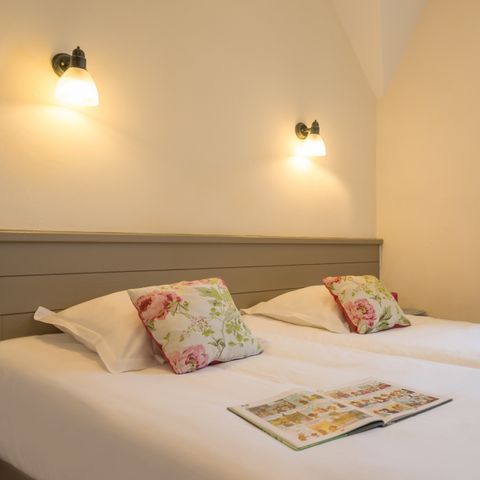 House 8 persons - - 2 bedrooms + 1 sleeping alcove - Duplex - Terrace