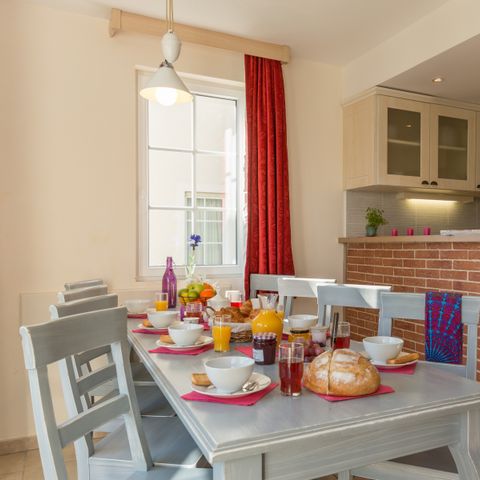 VAKANTIEHUIS 8 personen - - 2 bedrooms + 1 sleeping alcove -  Duplex - Terrace