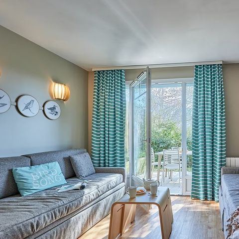 FERIENHAUS 6 Personen - - 2 Schlafzimmer - Terrasse oder Balkon - Renoviert