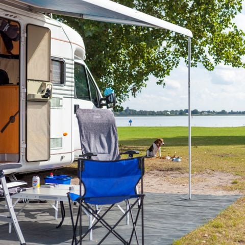 Stellplatz - Wohnmobilstellplatz Komfort