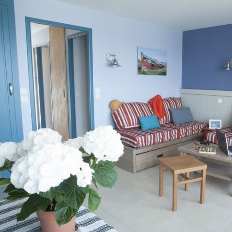 Piso 6 personas - - 1 habitación + 1 alcoba - Terraza o balcón - Vista al mar