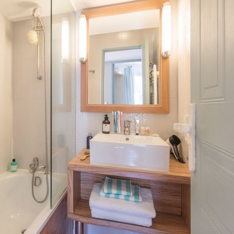 Apartment 4 persons - - 1 bedroom - Terrace - Air conditioned
