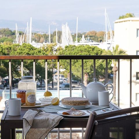 APPARTAMENTO 4 persone - - 1 camera da letto - Vasca idromassaggio - Terrazza - Aria condizionata - Vista sul porto