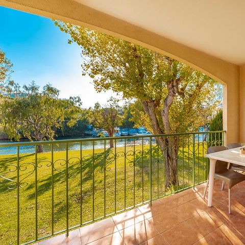 Piso 5 personas - - 1 habitación - Terraza o balcón - Vista al río