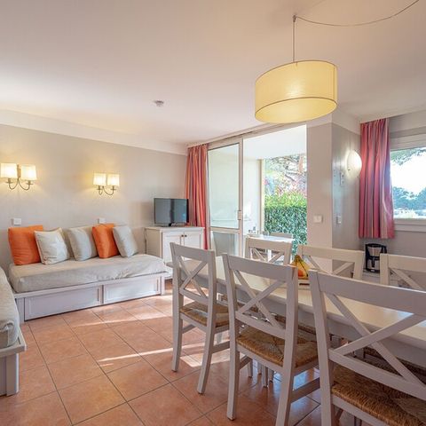 Apartment 6 persons - - 1 bedroom + 1 sleeping alcove - Terrace or balcony - River view