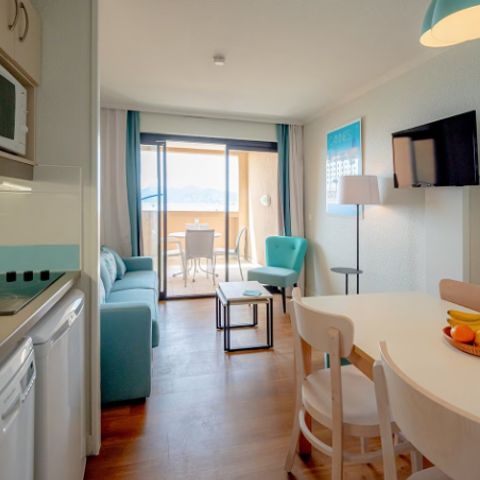 Estudio 4 personas - 1 alcoba - Aire acondicionado - Terraza o balcón - Vistas al mar