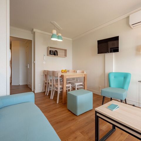 APPARTEMENT 6 personnes - 1 chambre + 1 coin nuit - Climatisation - Terrasse ou balcon