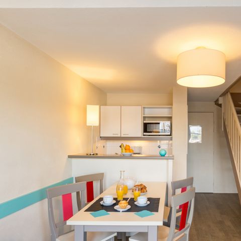 Apartment 6 persons - - 1 bedroom + 1 sleeping alcove - Terrace or balcony