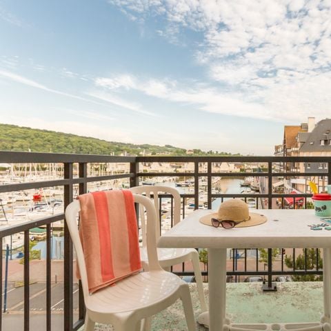 APPARTEMENT 6 personnes - 1 chambre + 1 alcôve - Terrasse ou balcon